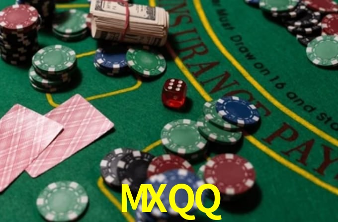Interfaz de la app móvil MXQQ en un smartphone moderno